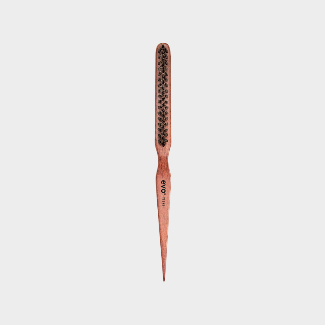 узкая щетка с натуральной щетиной evo tyler natural bristle teasing brush в интернет-магазине ARAMZO